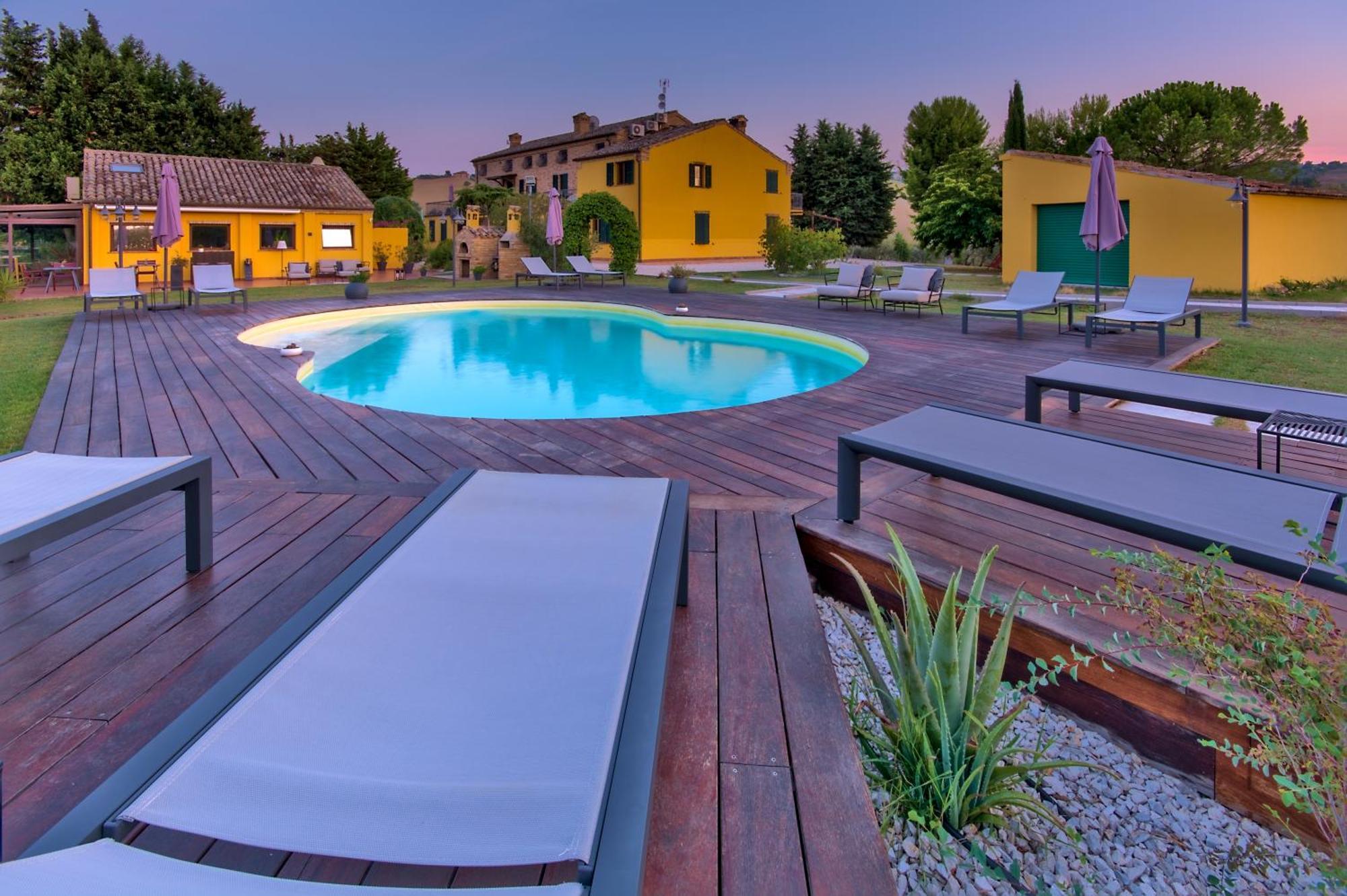 Villa Morro Suites Morrovalle Екстериор снимка